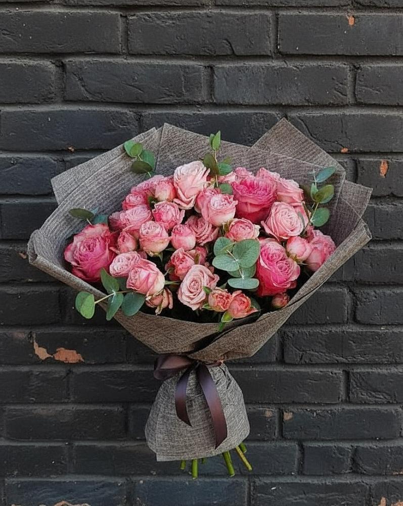 Букет цветов из: Розы в Крестцах