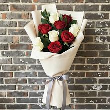 Букет цветов из:  Розы в Крестцах
