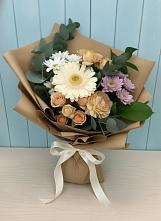 Букет цветов из:  Герберы и Хризантемы в Крестцах