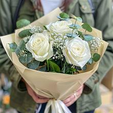 Букет цветов из:  Розы #REPLACE_PRED# Крестцах