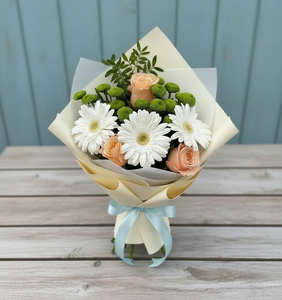 Букет цветов из: Герберы, Розы и Хризантемы в Крестцах