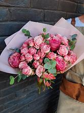 Букет цветов из:  Розы в Крестцах